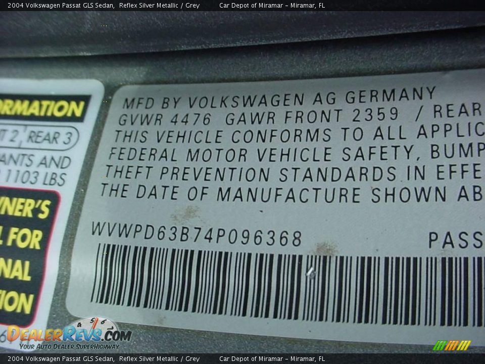 2004 Volkswagen Passat GLS Sedan Reflex Silver Metallic / Grey Photo #17