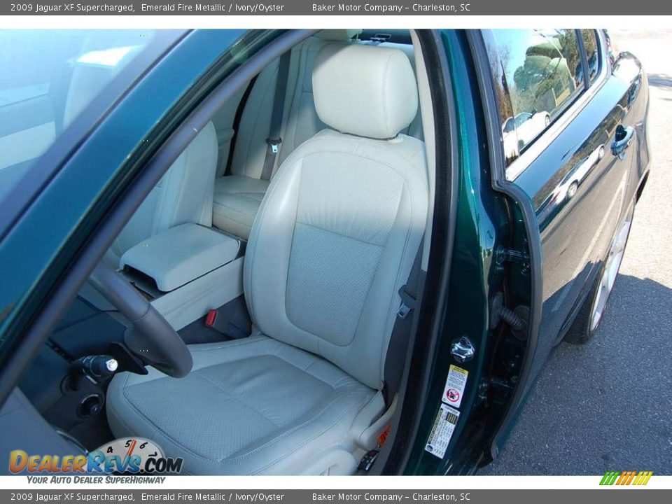 2009 Jaguar XF Supercharged Emerald Fire Metallic / Ivory/Oyster Photo #7