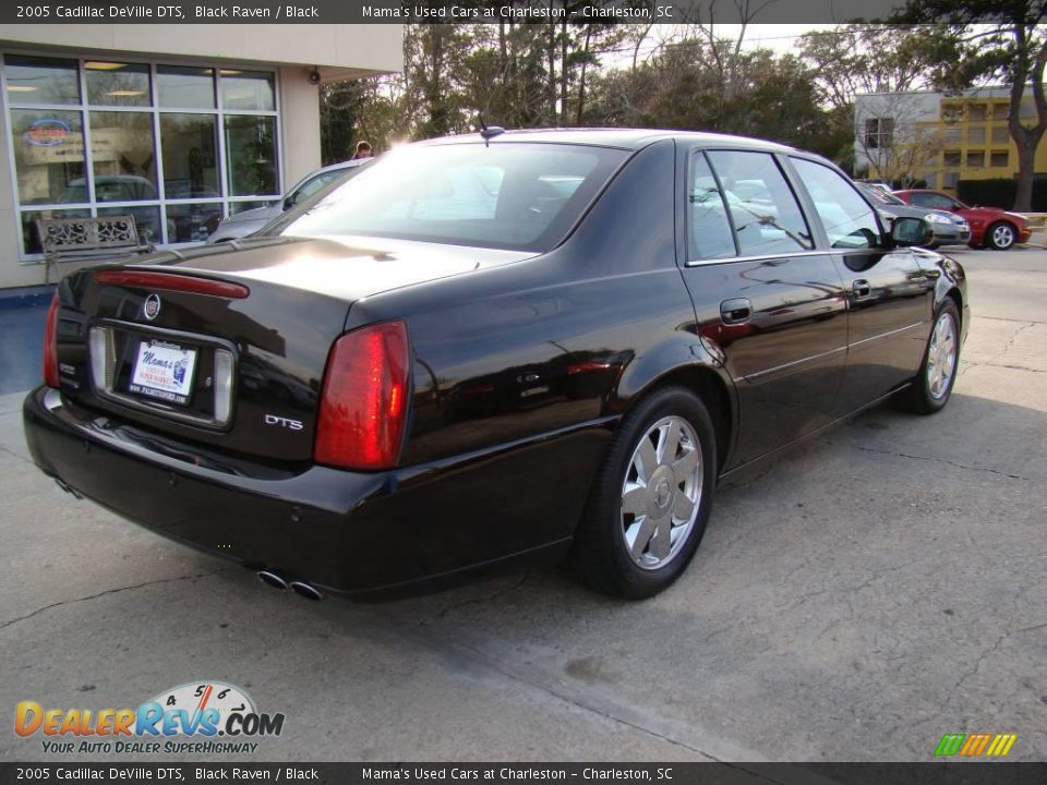 2005 Cadillac DeVille DTS Black Raven / Black Photo #8