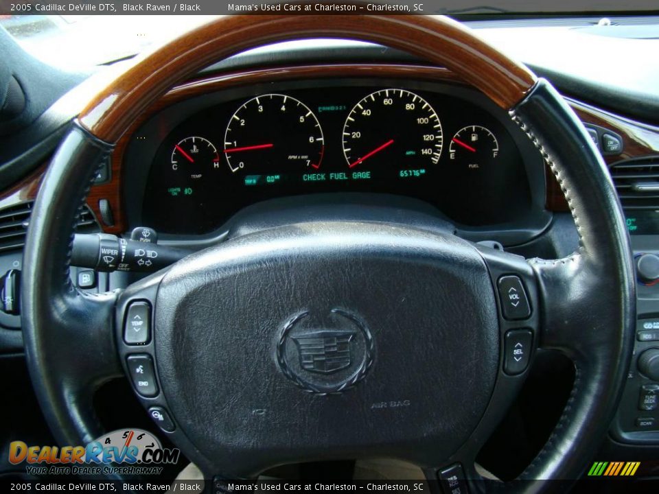 2005 Cadillac DeVille DTS Black Raven / Black Photo #21