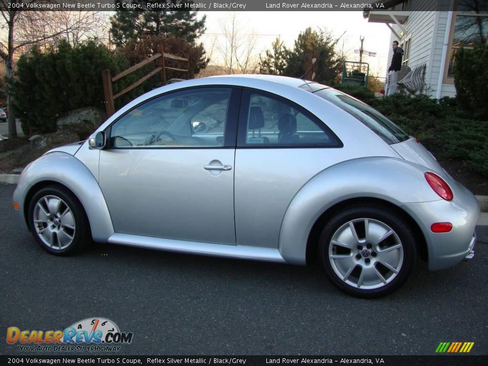 2004 Volkswagen New Beetle Turbo S Coupe Reflex Silver Metallic / Black/Grey Photo #2