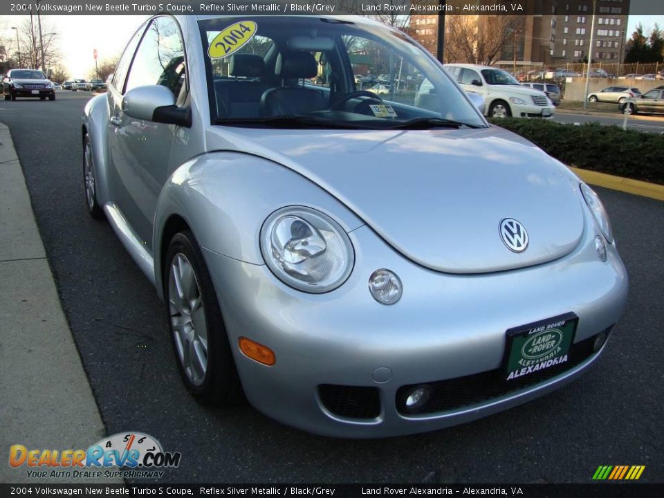 2004 Volkswagen New Beetle Turbo S Coupe Reflex Silver Metallic / Black/Grey Photo #6