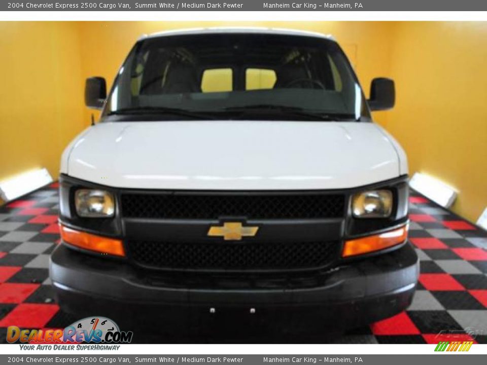 2004 Chevrolet Express 2500 Cargo Van Summit White / Medium Dark Pewter Photo #2