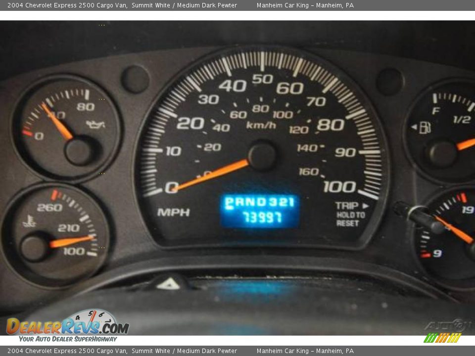 2004 Chevrolet Express 2500 Cargo Van Summit White / Medium Dark Pewter Photo #10