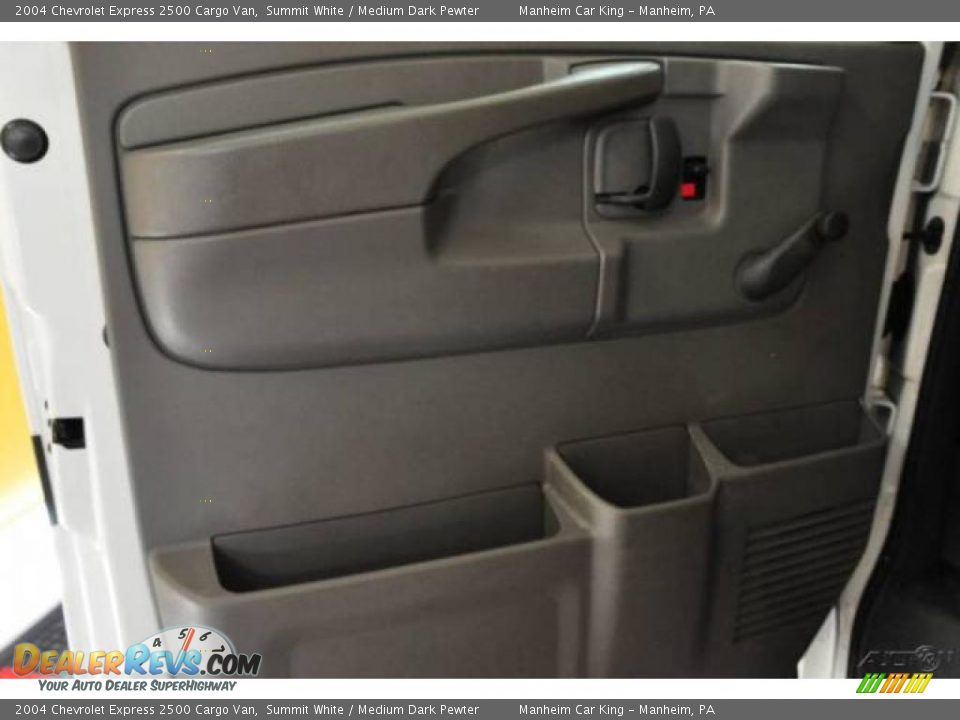 2004 Chevrolet Express 2500 Cargo Van Summit White / Medium Dark Pewter Photo #11