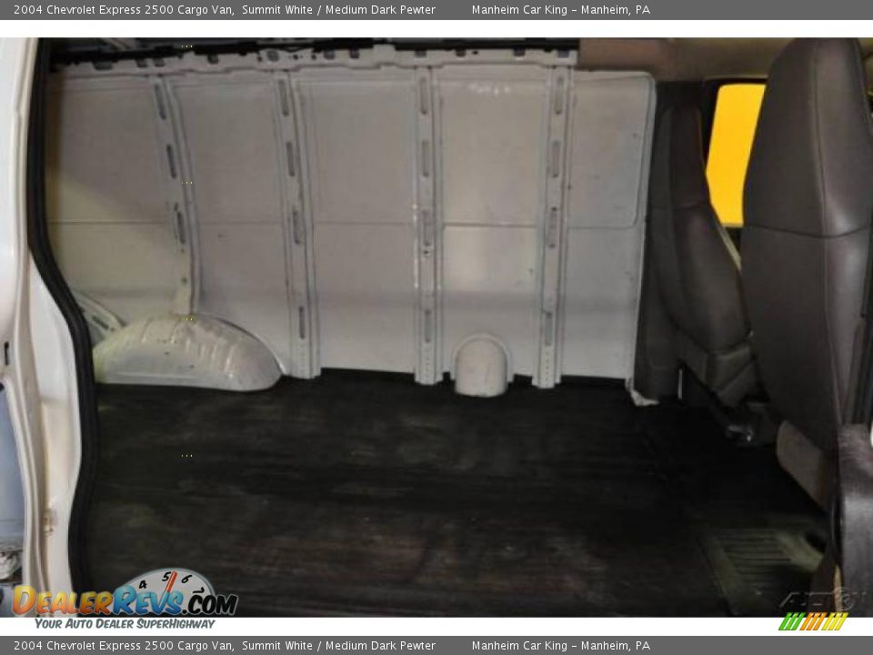 2004 Chevrolet Express 2500 Cargo Van Summit White / Medium Dark Pewter Photo #14