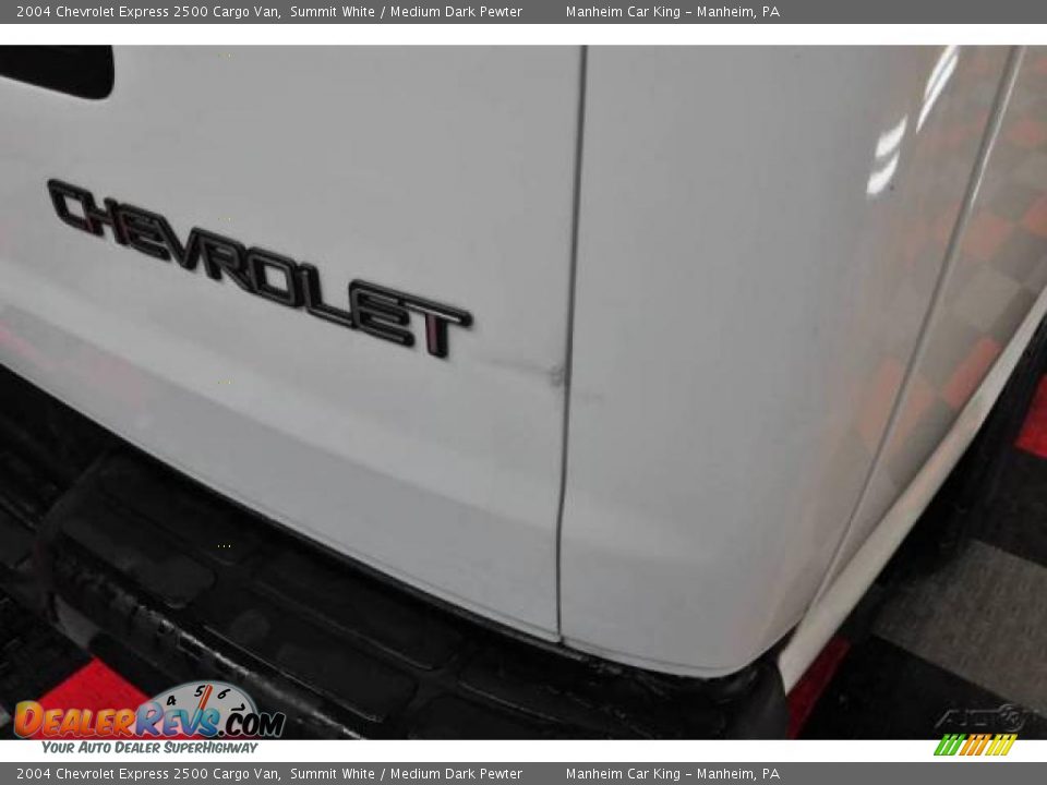 2004 Chevrolet Express 2500 Cargo Van Summit White / Medium Dark Pewter Photo #18
