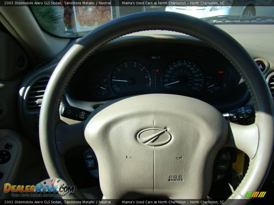 2003 Oldsmobile Alero GLS Sedan Sandstone Metallic / Neutral Photo #22