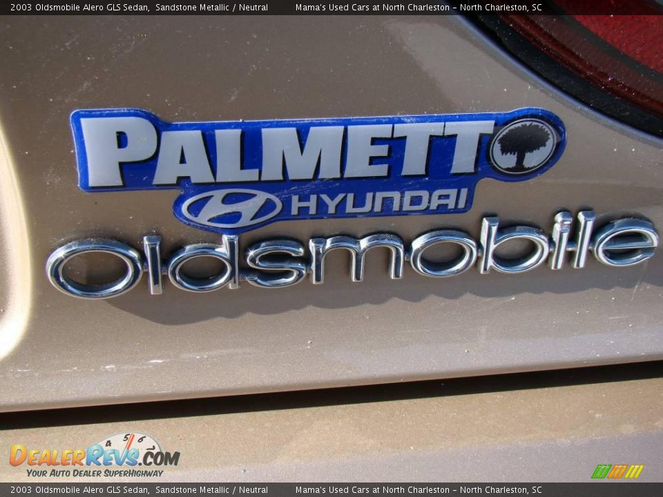 2003 Oldsmobile Alero GLS Sedan Sandstone Metallic / Neutral Photo #32