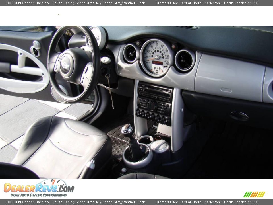 2003 Mini Cooper Hardtop British Racing Green Metallic / Space Grey/Panther Black Photo #12