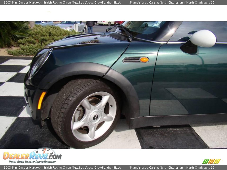 2003 Mini Cooper Hardtop British Racing Green Metallic / Space Grey/Panther Black Photo #27