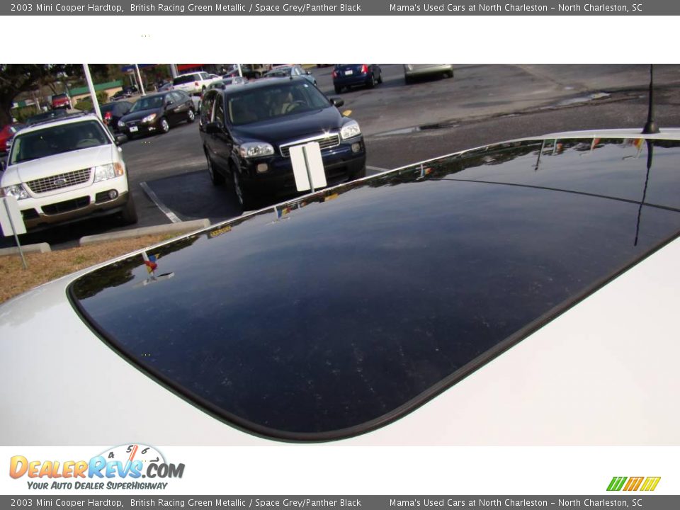 2003 Mini Cooper Hardtop British Racing Green Metallic / Space Grey/Panther Black Photo #33