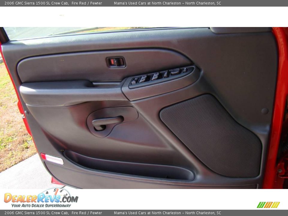 2006 GMC Sierra 1500 SL Crew Cab Fire Red / Pewter Photo #22