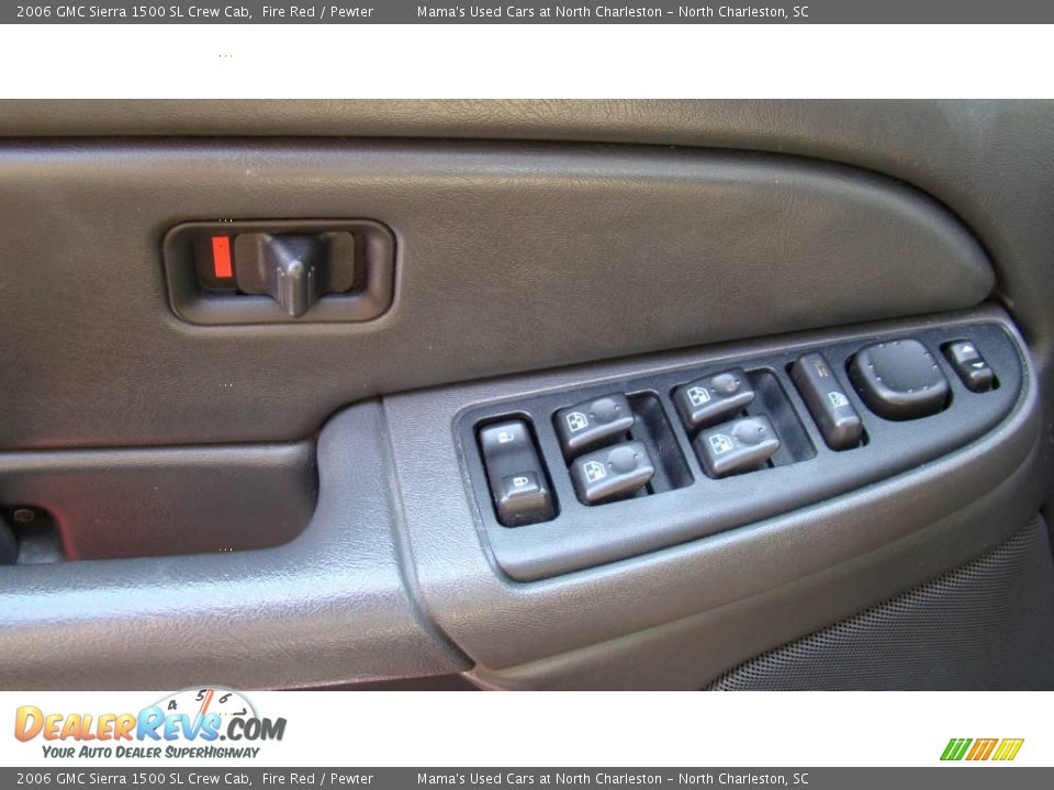 2006 GMC Sierra 1500 SL Crew Cab Fire Red / Pewter Photo #23