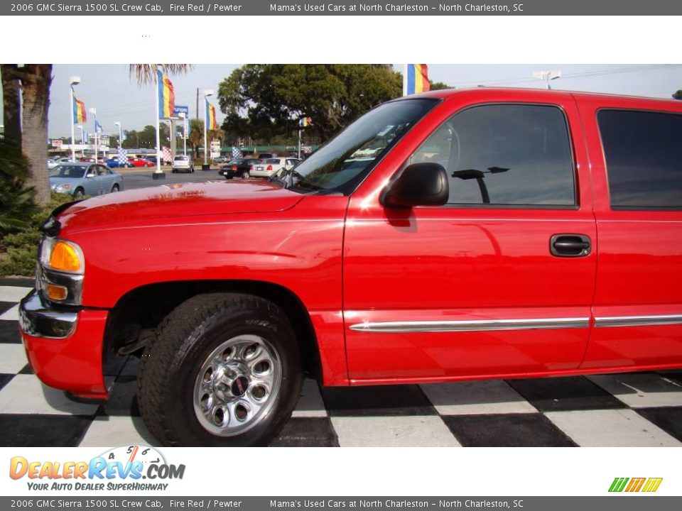 2006 GMC Sierra 1500 SL Crew Cab Fire Red / Pewter Photo #31