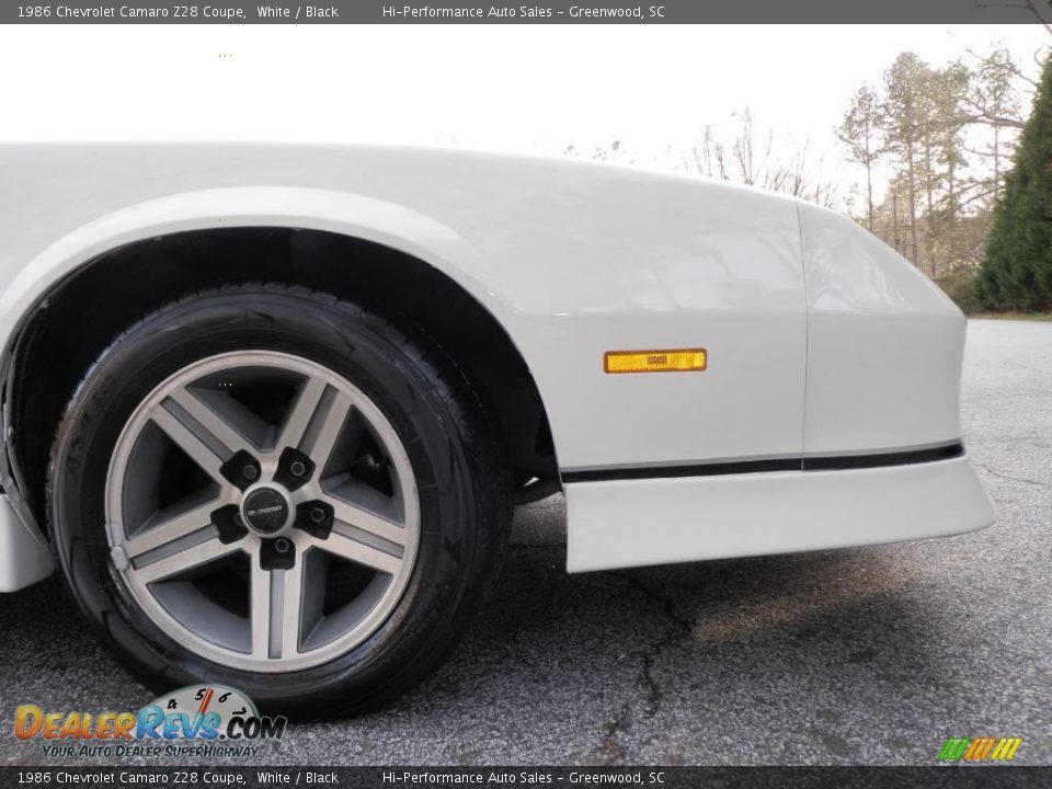 1986 Chevrolet Camaro Z28 Coupe White / Black Photo #17