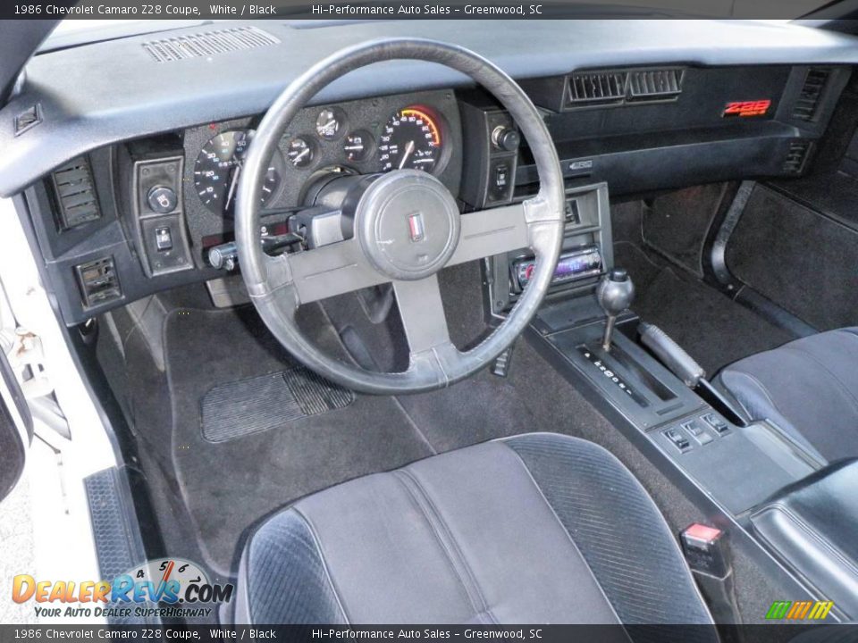 1986 Chevrolet Camaro Z28 Coupe White / Black Photo #33