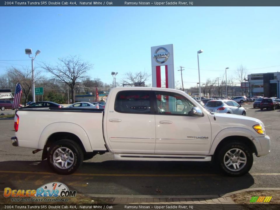 2004 Toyota Tundra SR5 Double Cab 4x4 Natural White / Oak Photo #12