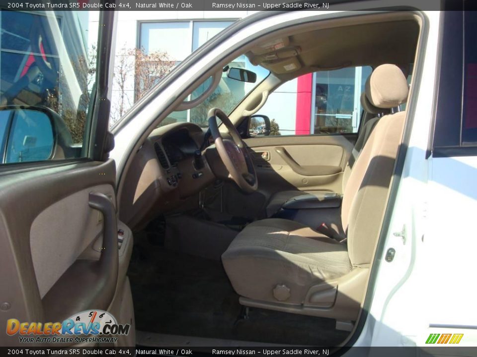 2004 Toyota Tundra SR5 Double Cab 4x4 Natural White / Oak Photo #32