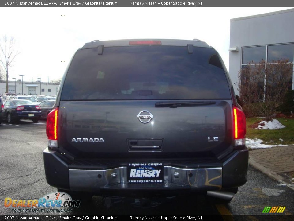 2007 Nissan Armada LE 4x4 Smoke Gray / Graphite/Titanium Photo #7