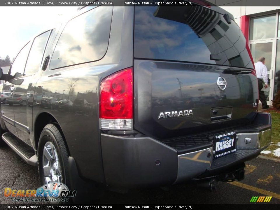 2007 Nissan Armada LE 4x4 Smoke Gray / Graphite/Titanium Photo #17