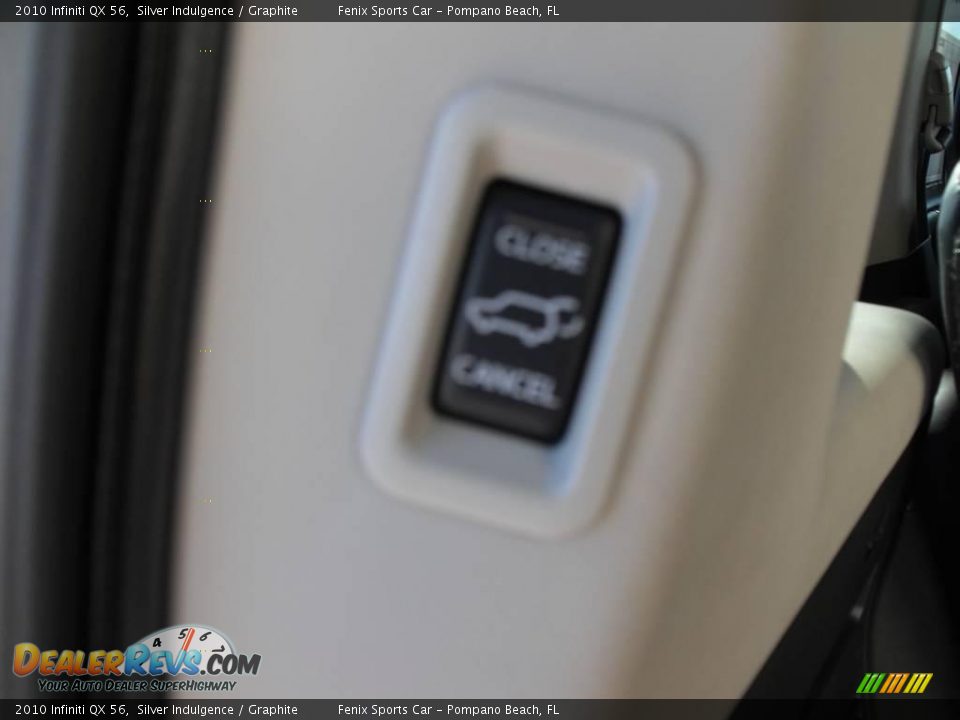 2010 Infiniti QX 56 Silver Indulgence / Graphite Photo #21