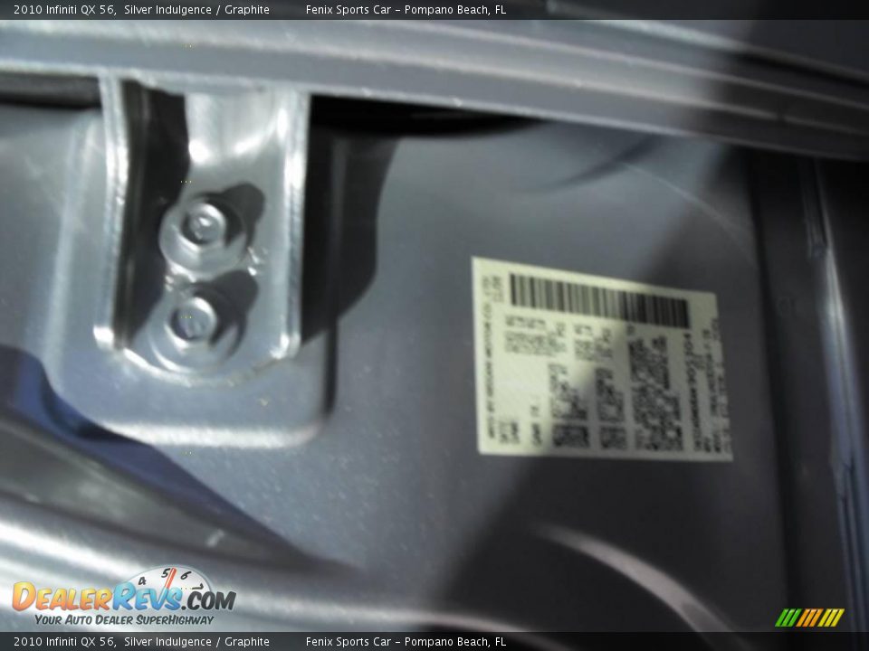 2010 Infiniti QX 56 Silver Indulgence / Graphite Photo #31