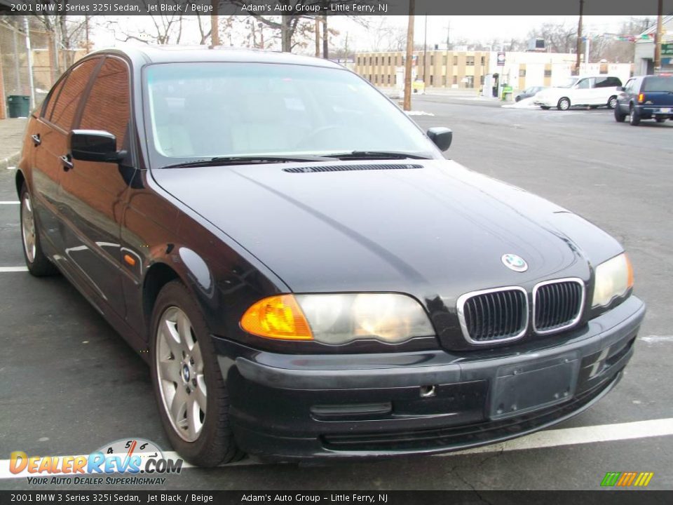 2001 BMW 3 Series 325i Sedan Jet Black / Beige Photo #2