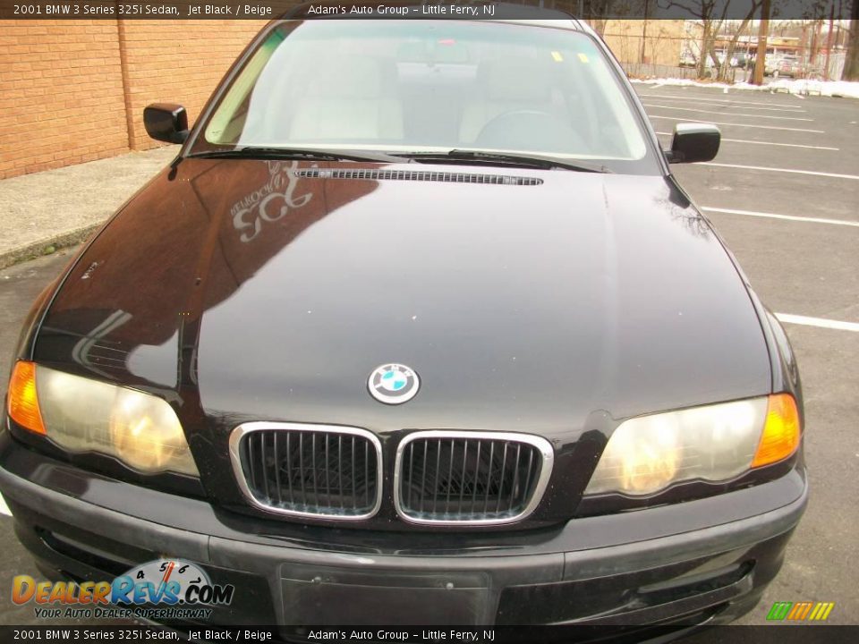 2001 BMW 3 Series 325i Sedan Jet Black / Beige Photo #6