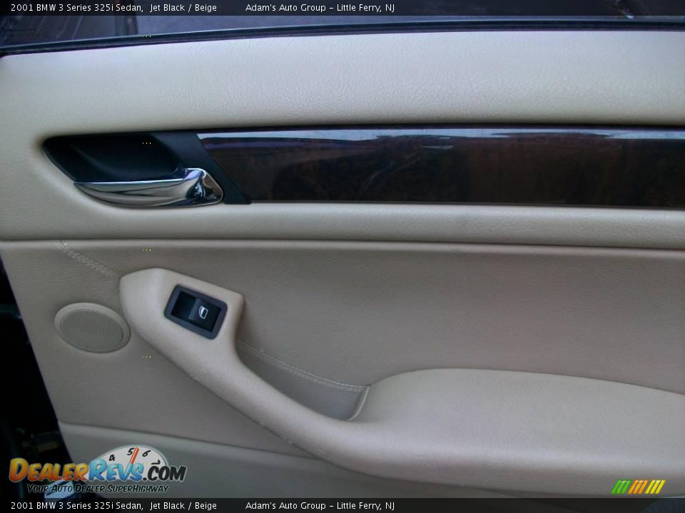 2001 BMW 3 Series 325i Sedan Jet Black / Beige Photo #24