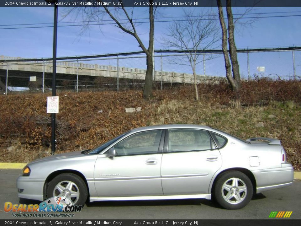 2004 Chevrolet Impala LS Galaxy Silver Metallic / Medium Gray Photo #2