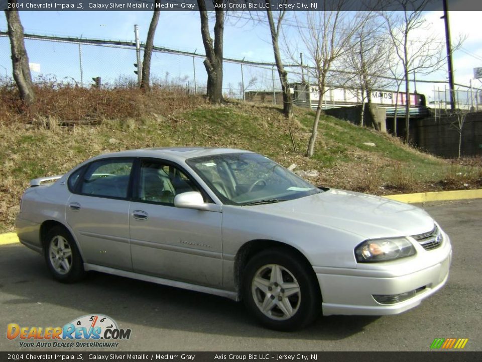 2004 Chevrolet Impala LS Galaxy Silver Metallic / Medium Gray Photo #5