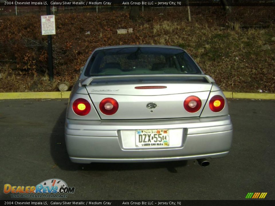 2004 Chevrolet Impala LS Galaxy Silver Metallic / Medium Gray Photo #7