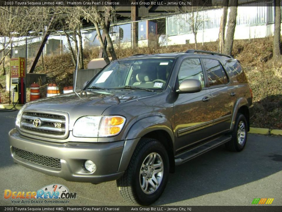 2003 Toyota Sequoia Limited 4WD Phantom Gray Pearl / Charcoal Photo #4