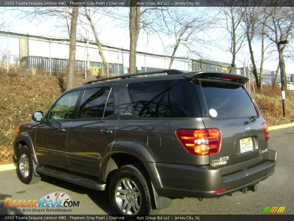 2003 Toyota Sequoia Limited 4WD Phantom Gray Pearl / Charcoal Photo #8