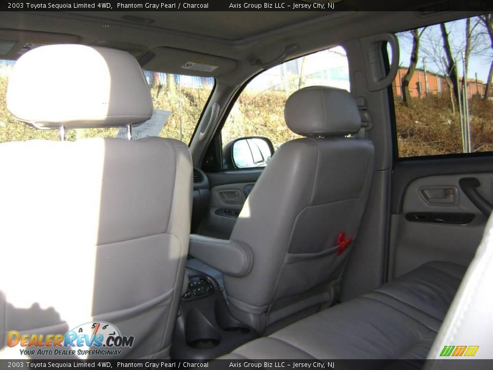 2003 Toyota Sequoia Limited 4WD Phantom Gray Pearl / Charcoal Photo #12