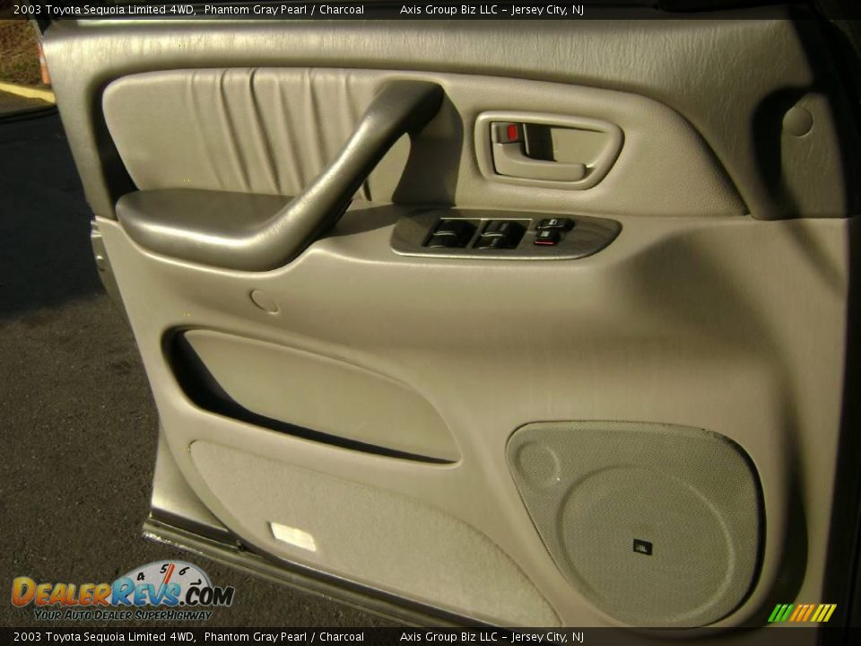 2003 Toyota Sequoia Limited 4WD Phantom Gray Pearl / Charcoal Photo #20