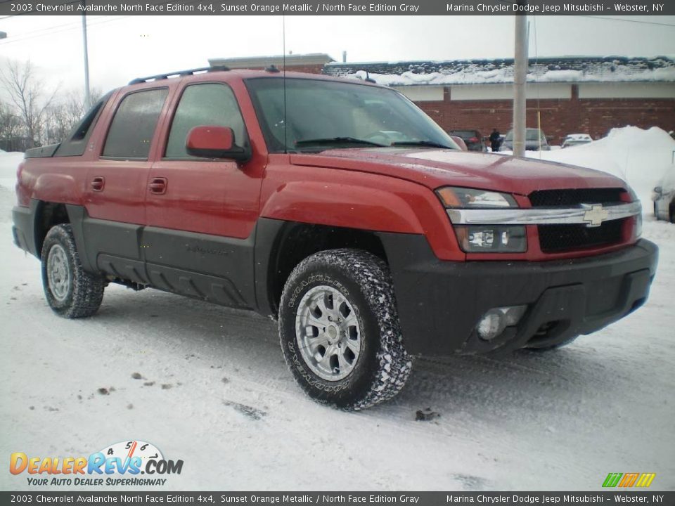 2003 Chevrolet Avalanche North Face Edition 4x4 Sunset Orange Metallic / North Face Edition Gray Photo #7