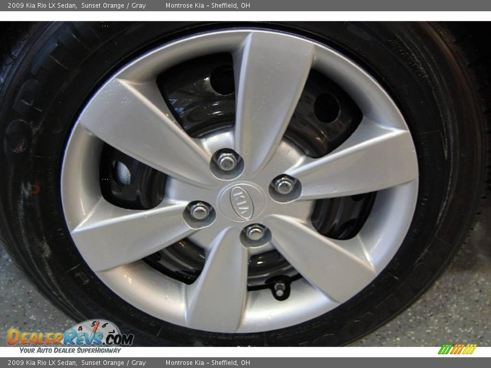 2009 Kia Rio LX Sedan Sunset Orange / Gray Photo #24