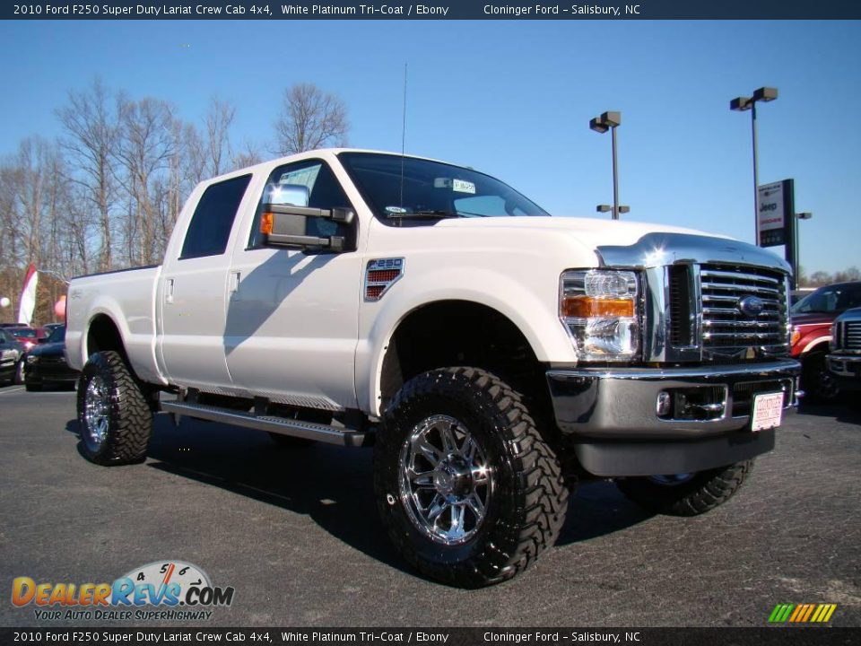 2010 Ford F250 Super Duty Lariat Crew Cab 4x4 White Platinum Tri-Coat / Ebony Photo #1