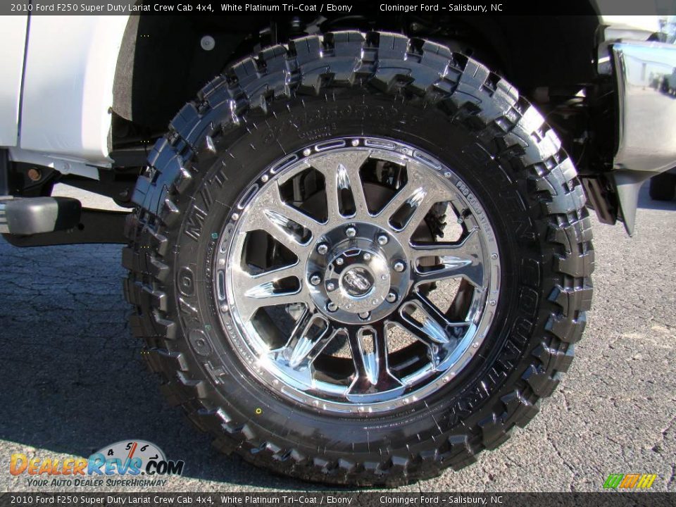 2010 Ford F250 Super Duty Lariat Crew Cab 4x4 White Platinum Tri-Coat / Ebony Photo #18