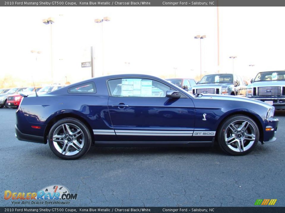 2010 Ford Mustang Shelby GT500 Coupe Kona Blue Metallic / Charcoal Black/White Photo #2