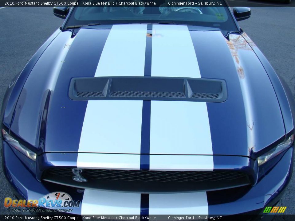 2010 Ford Mustang Shelby GT500 Coupe Kona Blue Metallic / Charcoal Black/White Photo #10