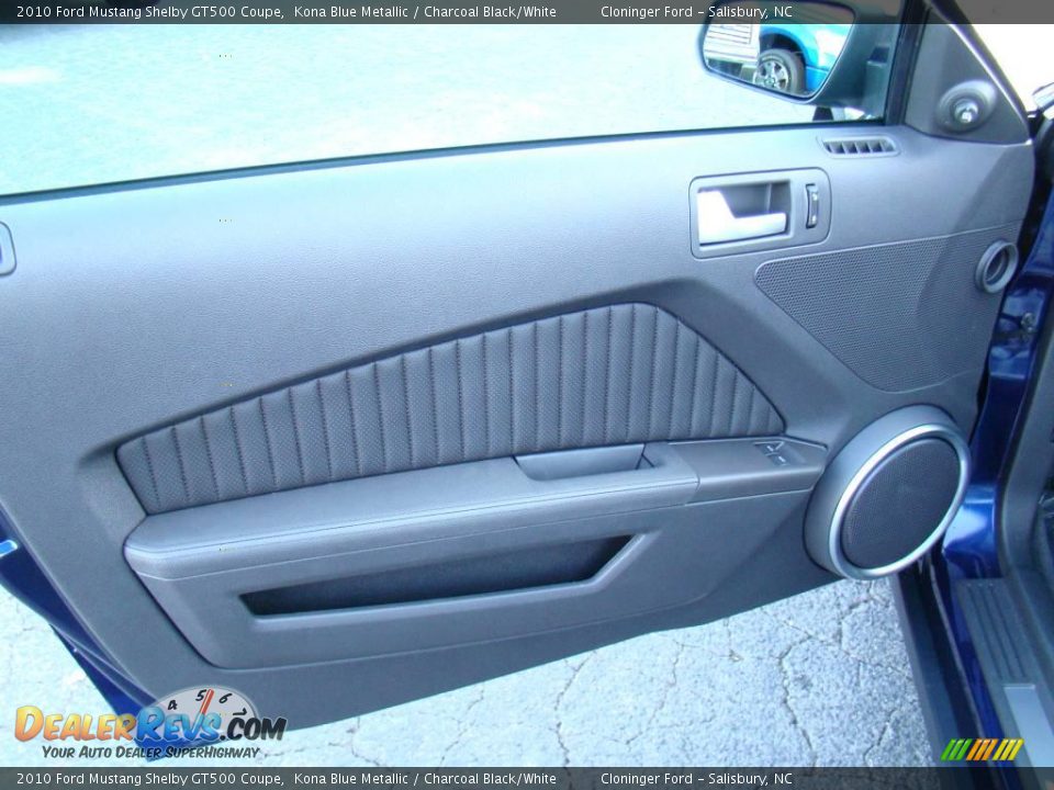2010 Ford Mustang Shelby GT500 Coupe Kona Blue Metallic / Charcoal Black/White Photo #18