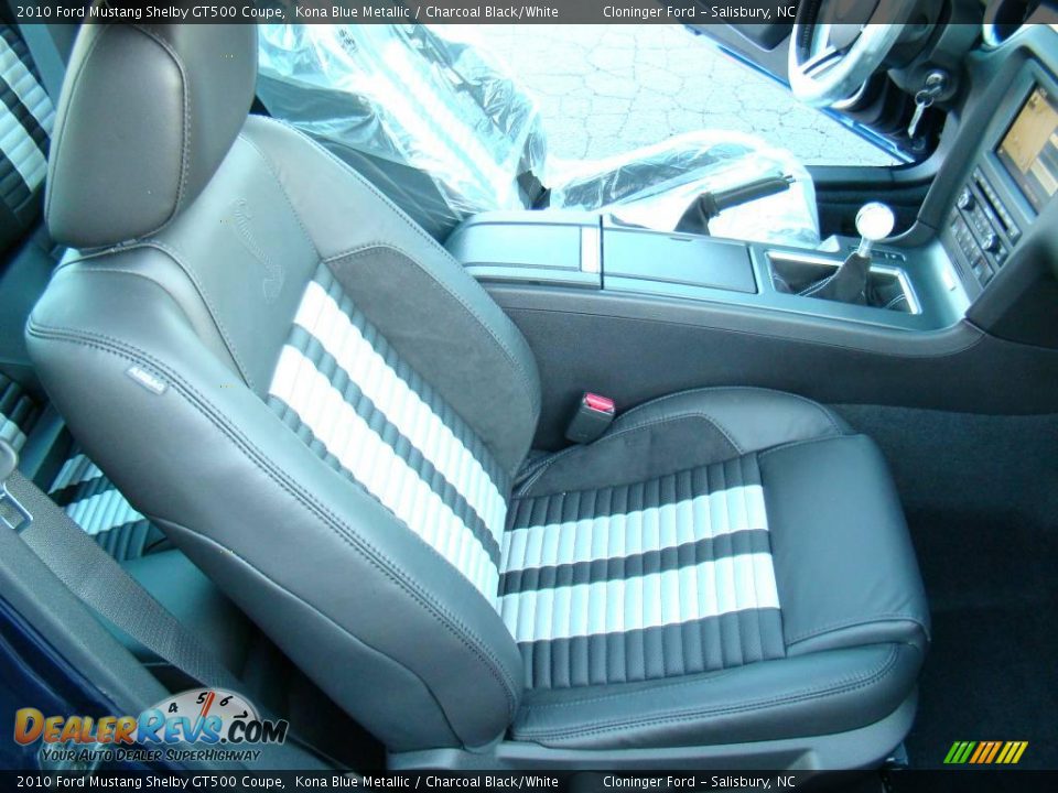 2010 Ford Mustang Shelby GT500 Coupe Kona Blue Metallic / Charcoal Black/White Photo #22