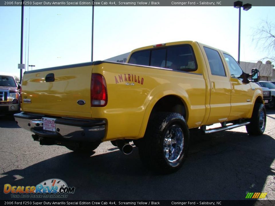 2006 Ford F250 Super Duty Amarillo Special Edition Crew Cab 4x4 Screaming Yellow / Black Photo #3