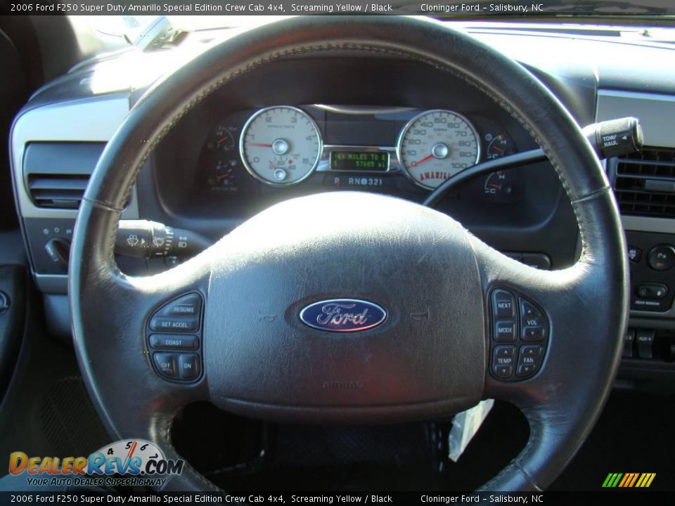 2006 Ford F250 Super Duty Amarillo Special Edition Crew Cab 4x4 Screaming Yellow / Black Photo #23