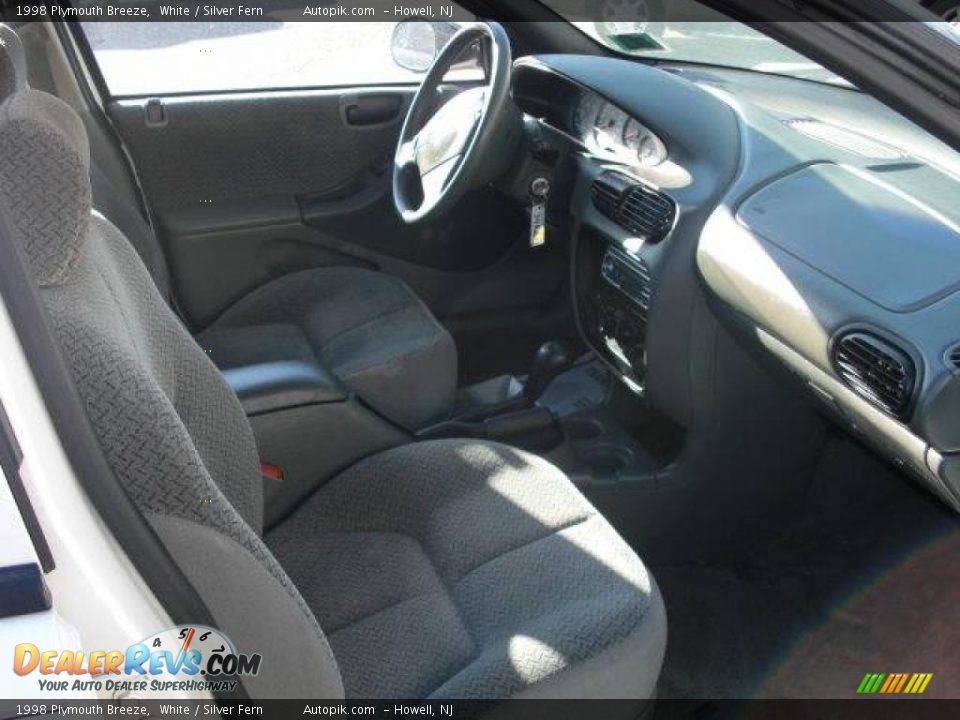 1998 Plymouth Breeze White / Silver Fern Photo #10