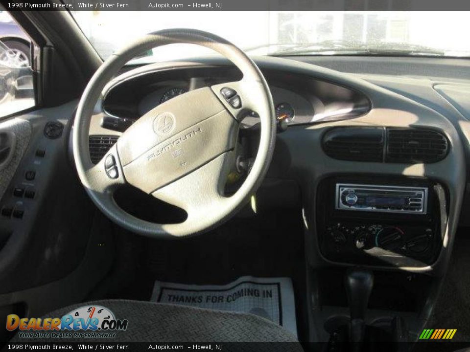 1998 Plymouth Breeze White / Silver Fern Photo #12