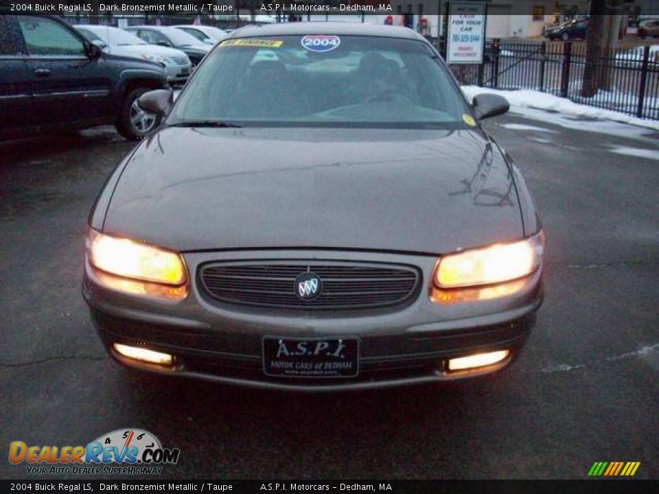 2004 Buick Regal LS Dark Bronzemist Metallic / Taupe Photo #2